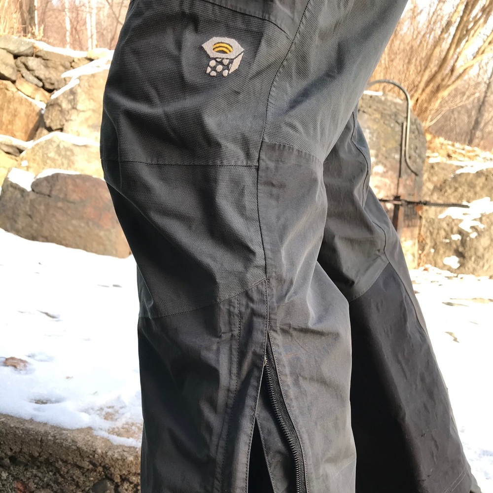 MountainHardware Conduit Black Shell Ski Pants med